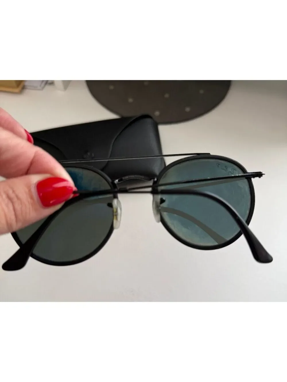 Ray-Ban Round Double Bridge Sunglasses In Black